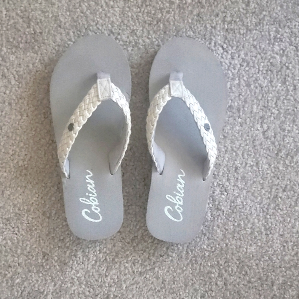 Flip flops